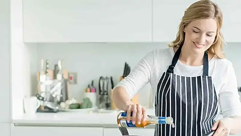 Домработница повар