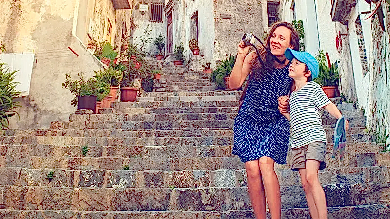 Няня за границу