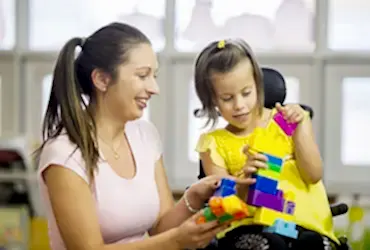 Подбор няни для ребенка с ДЦП