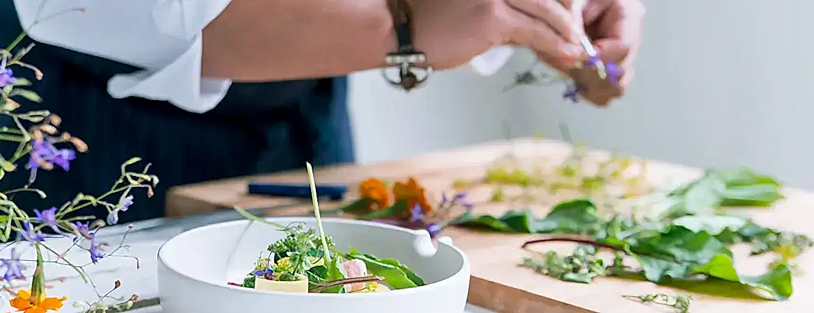 Повар с проживанием в Алматы